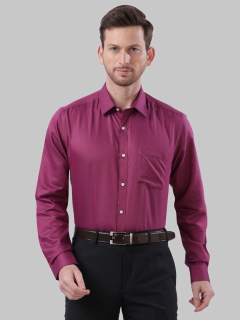 

Next Look Men Maroon Regular Fit Solid Casual Shirt