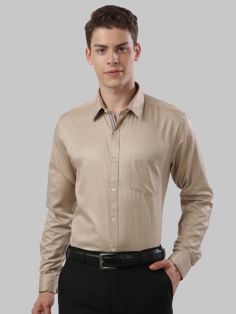 

Next Look Men Beige Slim Fit Solid Formal Shirt