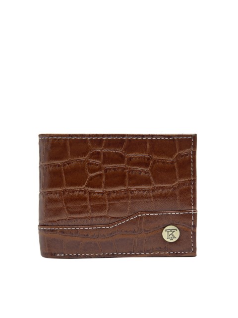 

Teakwood Leathers Unisex Brown Textured Two Fold Wallet