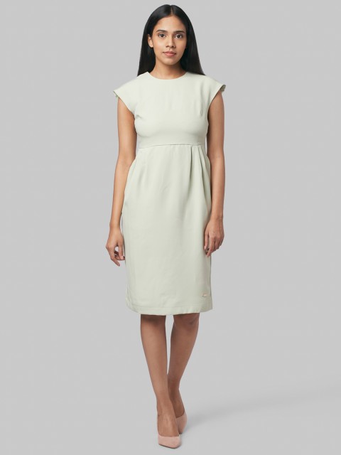

Park Avenue Woman Green Solid Fit and Flare Dress