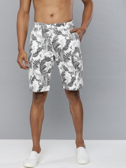 

HERE&NOW Men White & Grey Animal Printed Regular Fit Chino Shorts