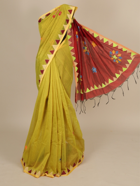 

Pothys Green & Maroon Cotton Blend Solid Saree