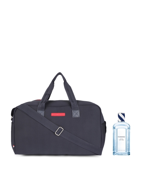 

Tommy Hilfiger Set of Duffle Bag & EDT, Blue