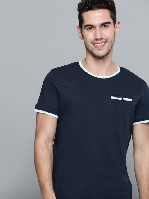 

Mast & Harbour Men Navy Blue Pure Cotton Solid Round Neck T-shirt