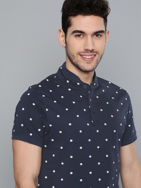 

Mast & Harbour Men Navy Blue & White Pure Cotton Printed Mandarin Collar T-shirt