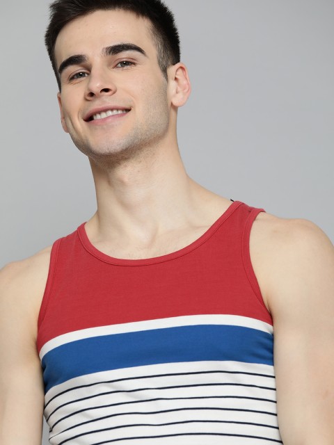 

Mast & Harbour Men White & Navy Blue Striped Pure Cotton Round Neck T-shirt