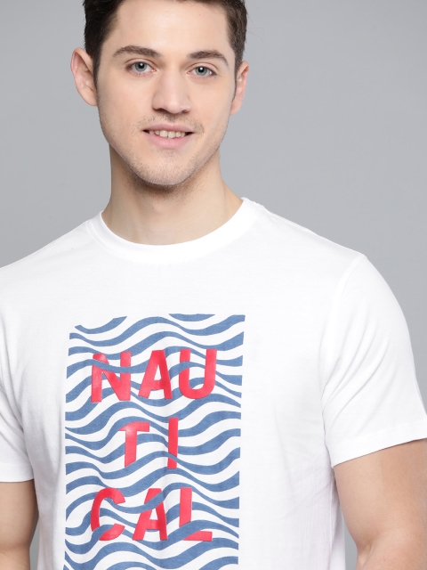 

Mast & Harbour Men White & Blue Printed Pure Cotton Round Neck T-shirt