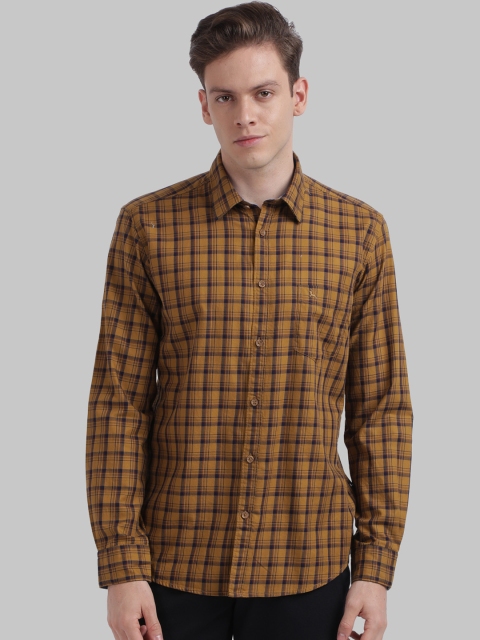 

Parx Men Yellow & Black Slim Fit Checked Cotton Casual Shirt