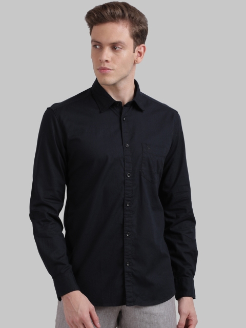 

Parx Men Black Slim Fit Solid Casual Shirt