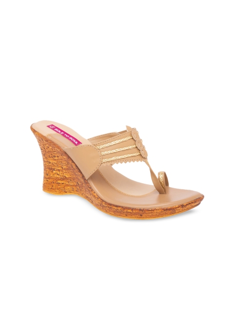

Sole To Soul Women Beige Embellished Sandals