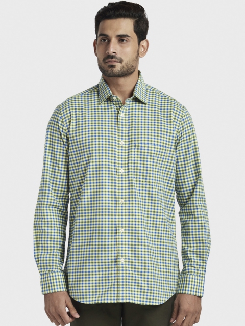 

ColorPlus Men Yellow & Green Tailored Fit Checked Casual Shirt