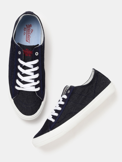 

Roadster Men Navy Sneakers, Navy blue