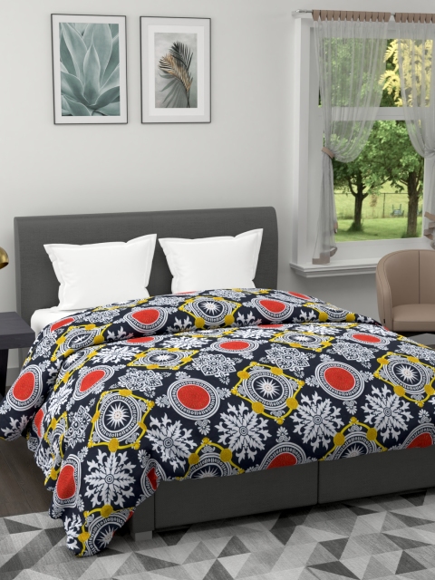 

BIANCA Black Ethnic Motifs AC Room 150 GSM Double Bed Comforter
