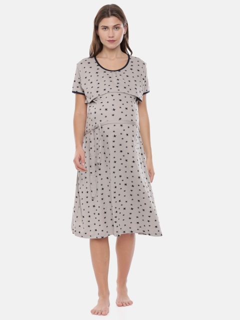 

GOLDSTROMS Women Grey & Black Printed Maternity Nightdress