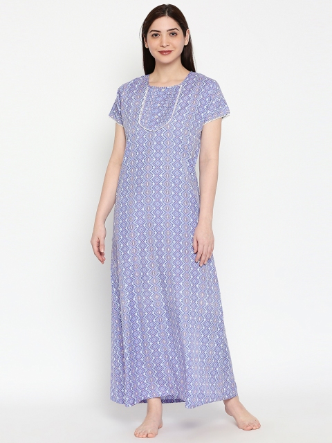 

XIN Women Blue & White Printed Nightdress
