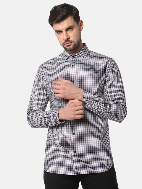 

SELECTED Men White & Maroon Slim Fit Checked Casual Shirt