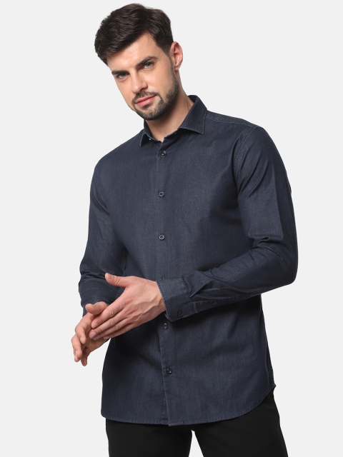 

SELECTED Men Navy Blue Regular Fit Solid Casual ChambrayShirt