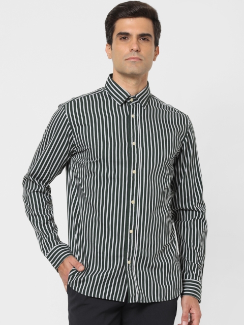 

SELECTED Men White & Green Regular Fit Striped Casual Shirt