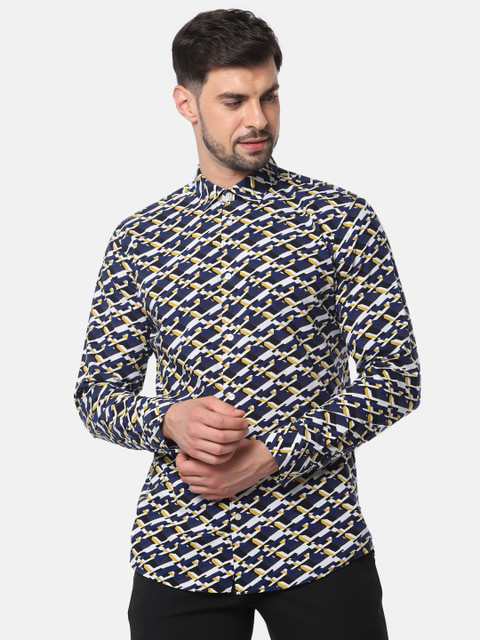 

SELECTED Men White & Black Slim Fit Printed Casual Shirt