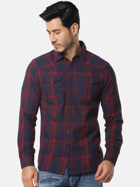 

SELECTED Men Navy Blue & Red Regular Fit Checked Casual Shirt
