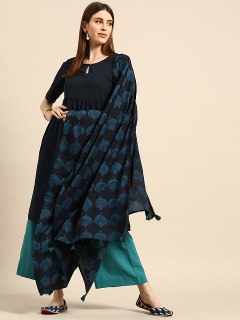 

Anouk Women Navy Blue & Green Solid Pure Cotton Kurta with Palazzos & Printed Dupatta