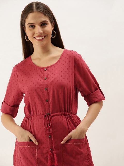 

Anouk Women Maroon Cotton Dobby Weave Roll-Up Sleeves Kurta