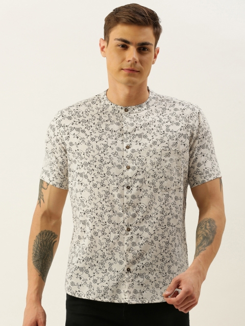 

Anouk Men White & Black Regular Fit Printed Casual Shirt