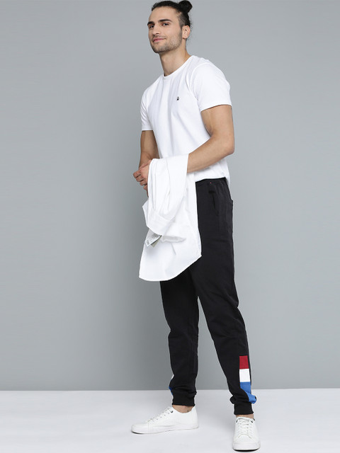 

Harvard Men Black Pure Cotton Straight Fit Solid Joggers