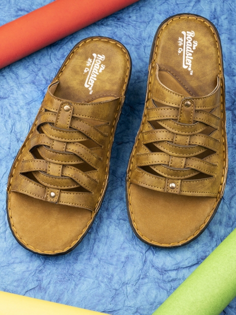 

Roadster Men Tan Brown Solid Comfort Sandals