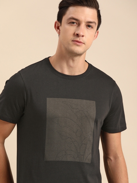 

ether Men Black Graphic Printed Round Neck T-shirt