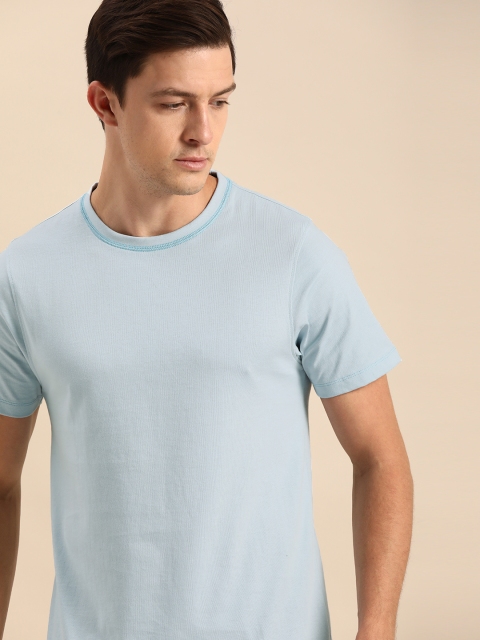 

ether Men Blue Solid Round Neck T-shirt