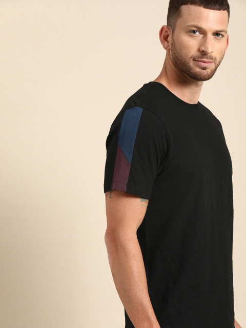 

ether Men Black Solid Round Neck T-shirt