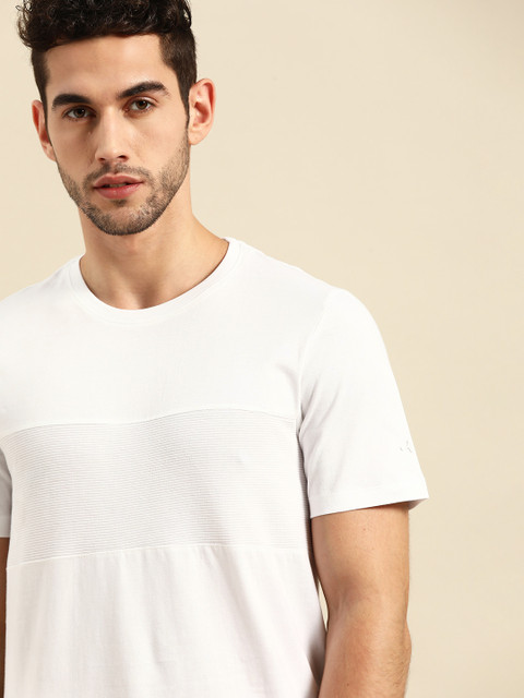 

ether Men White Pure Cotton Striped Round Neck T-shirt