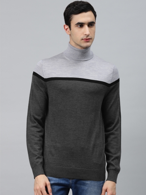 

Marks & Spencer Men Grey Colourblocked Pullover Sweater