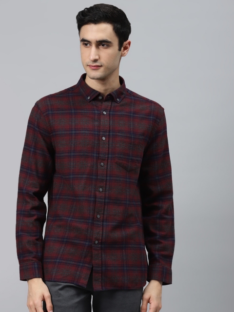 

Marks & Spencer Men Maroon & Navy Blue Regular Fit Checked Pure Cotton Casual Shirt