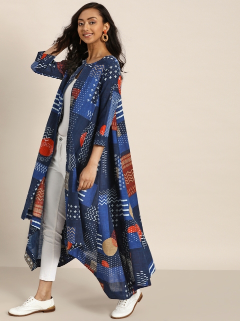 

Sangria Women Navy Blue & Off-White Pure Cotton Printed Asymmetric Open Front Shrug