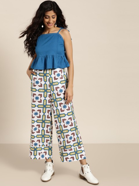 

Sangria Women Blue & White Solid Pure Cotton Top with Printed Trousers