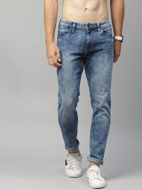 

The Roadster Lifestyle Co Men Blue Skinny Fit Light Fade Stretchable Jeans