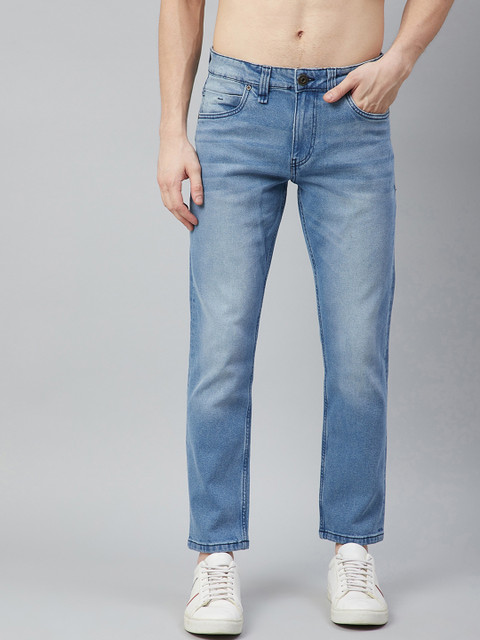 

The Roadster Lifestyle Co Men Blue Skinny Fit Light Fade Stretchable Jeans