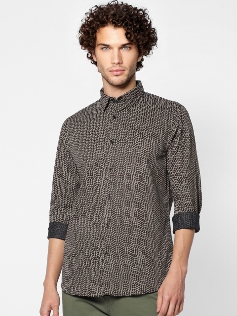 

Jack & Jones Men Black & Beige Slim Fit Printed Casual Shirt