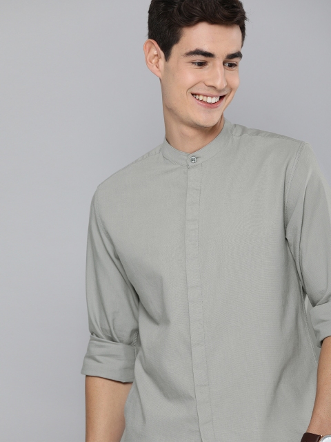 

Mast & Harbour Men Grey Solid Pure Cotton Regular Fit Casual Shirt
