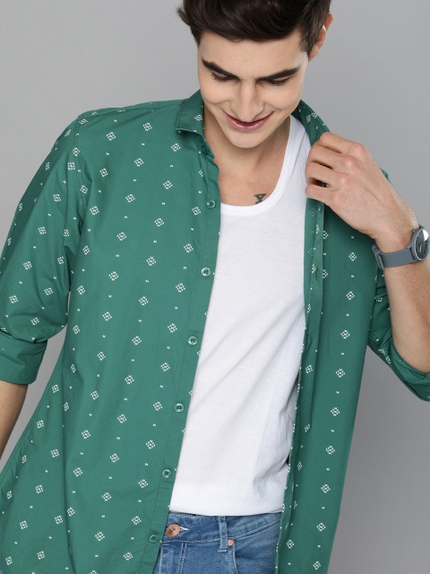 

Mast & Harbour Men Green & Grey Regular Fit Printed Casual Shirt