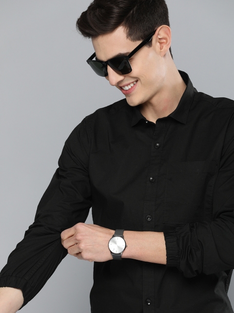 

Mast & Harbour Men Black Regular Fit Solid Casual Shirt