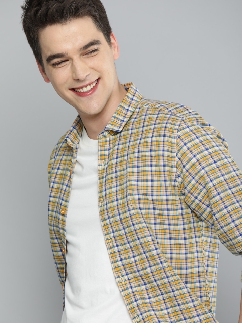 

Mast & Harbour Men Yellow & Blue Regular Fit Checked Casual Cotton-Linen Shirt