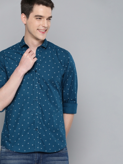 

Mast & Harbour Men Navy Blue Regular Fit Printed Pure Cotton Casual Shirt