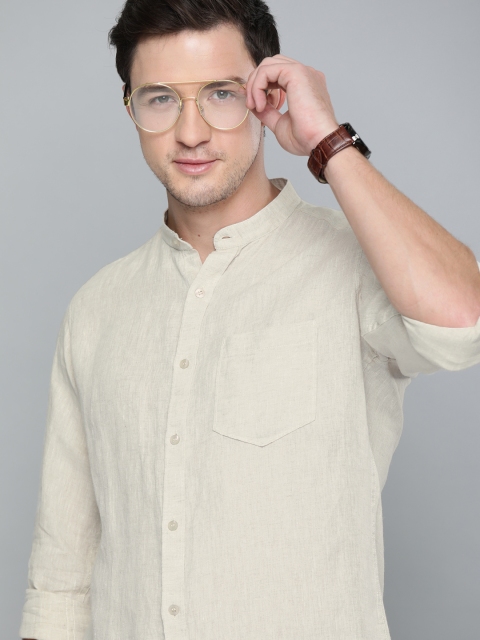

Mast & Harbour Men Beige Regular Fit Solid Casual Linen Shirt