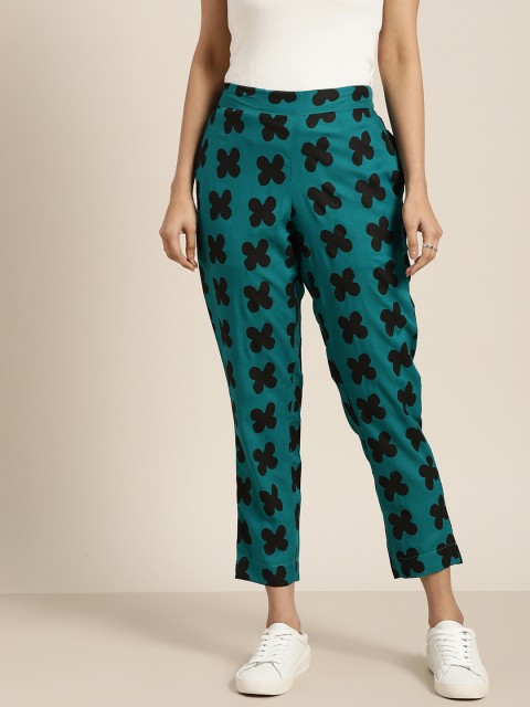 

Sangria Women Teal Green & Black Printed Regular Trousers
