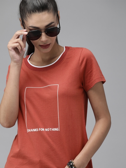 

Roadster Women Rust Red White Pure Cotton Printed Round Neck Pure Cotton T-shirt