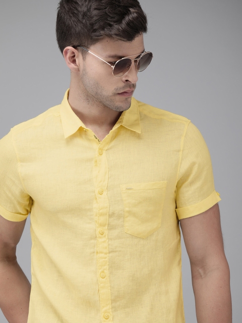 

SPYKAR Men Yellow Slim Fit Solid Casual Linen Shirt
