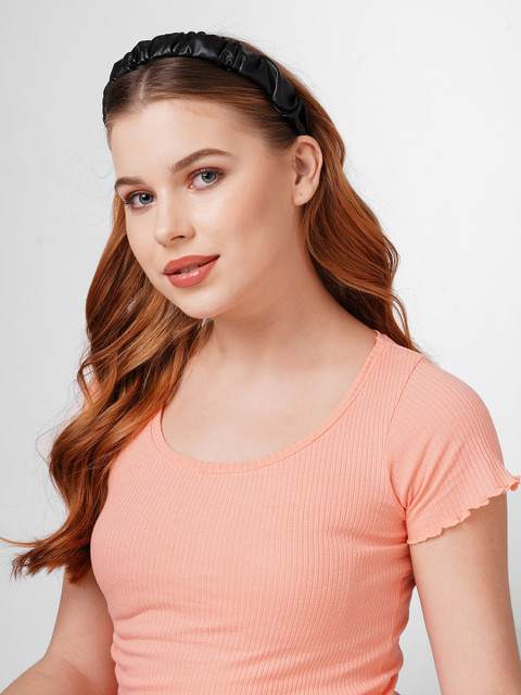

ToniQ Black Ruched Hairband